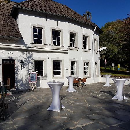 Апарт отель Alte Muhle Bardenberg Вюрзелен Экстерьер фото
